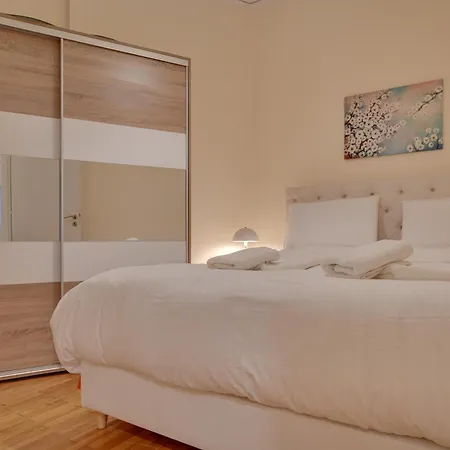 Sahini 4Th Apartment Ioannina Buitenkant foto
