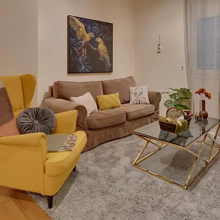 Sahini 4Th Apartment Ioannina Buitenkant foto